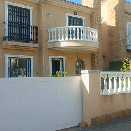 Charming In Private Urbanization Royal Interpark Hébergement de vacances *