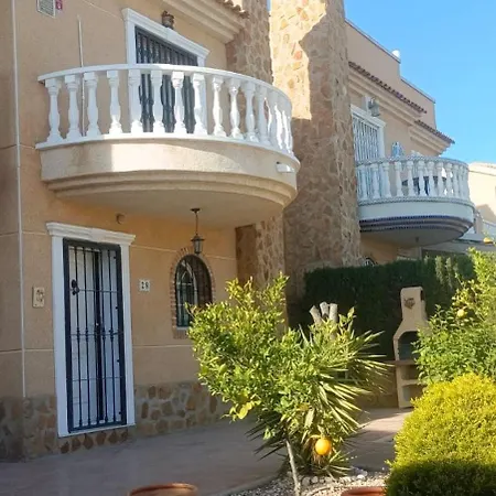 Charming In Private Urbanization Royal Interpark *
