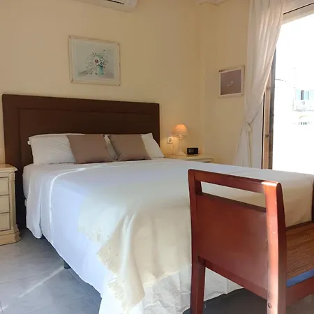 Charming In Private Urbanization Royal Interpark